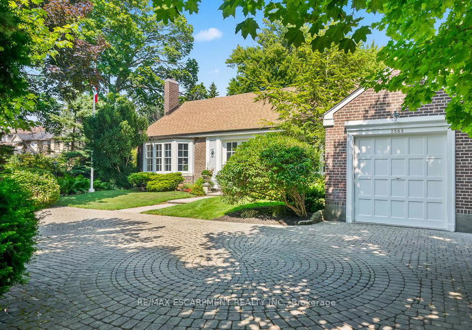 2583-lake-shore-boulevard-w-w-etobicoke-ontario-w12294549