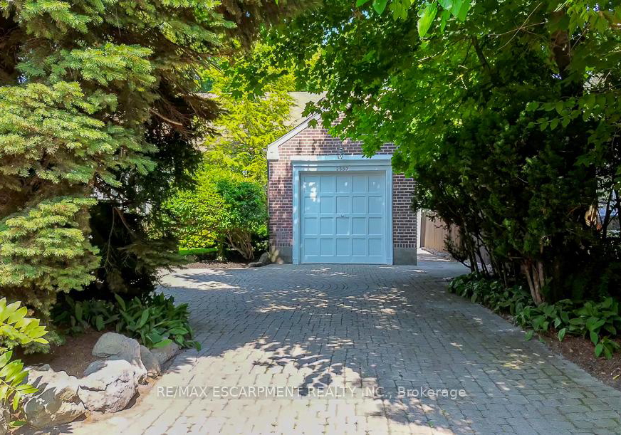 2583-lake-shore-boulevard-w-w-etobicoke-ontario-w12294549