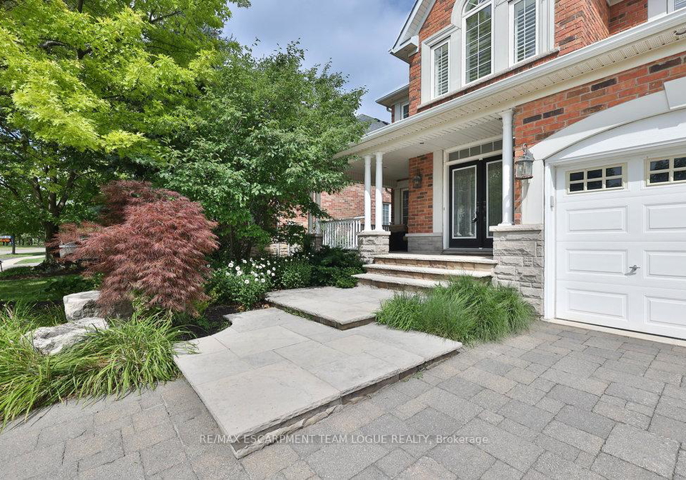 4302-clubview-drive-burlington-ontario-w12294883