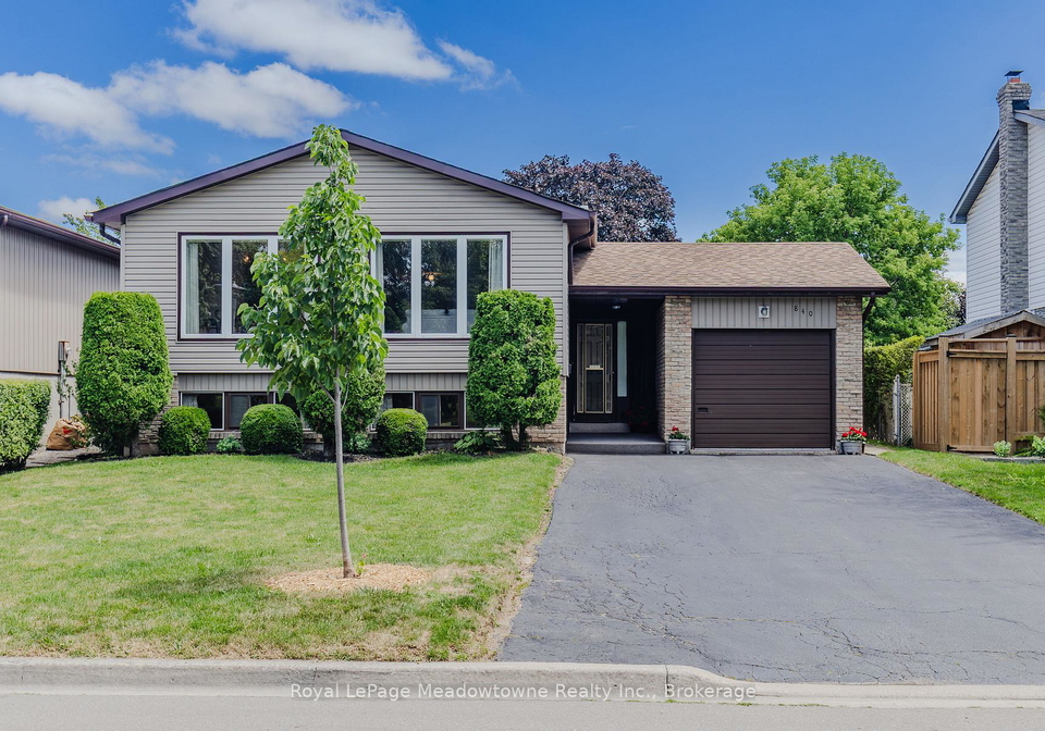 840-cedarbrae-avenue-milton-ontario-w12294978