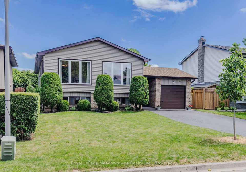 840-cedarbrae-avenue-milton-ontario-w12294978