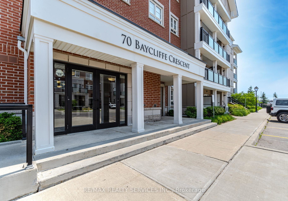 70-baycliffe-crescent-brampton-ontario-w12295089