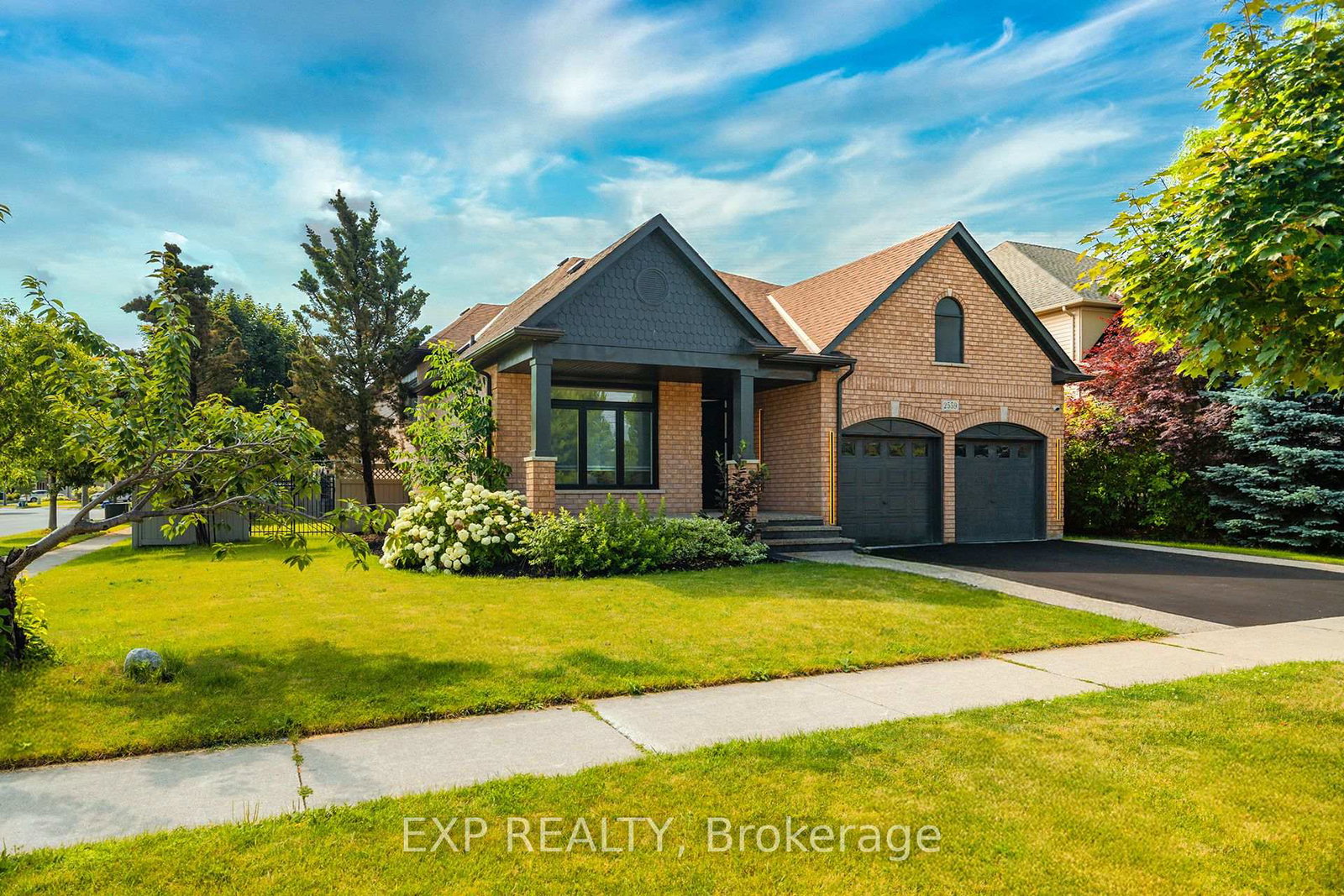 2559-armour-crescent-burlington-ontario-w12295882