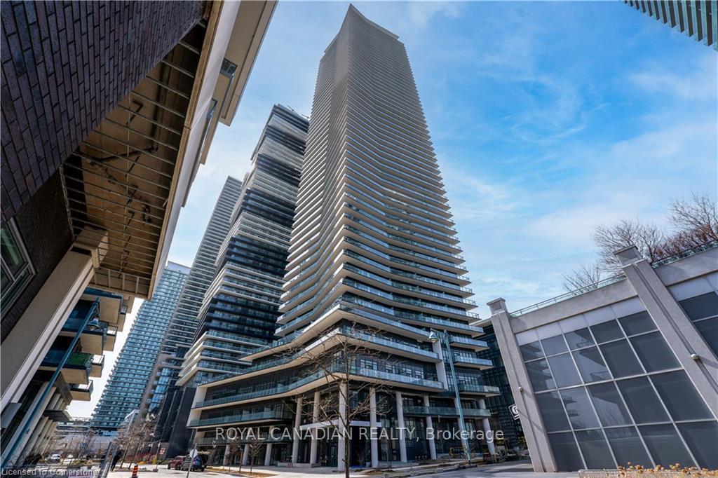 38-annie-craig-drive-etobicoke-ontario-w12295913