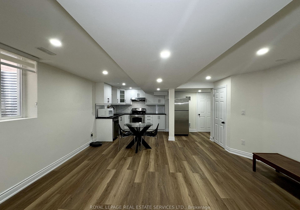 4573-crosswinds-drive-mississauga-ontario-w12295951