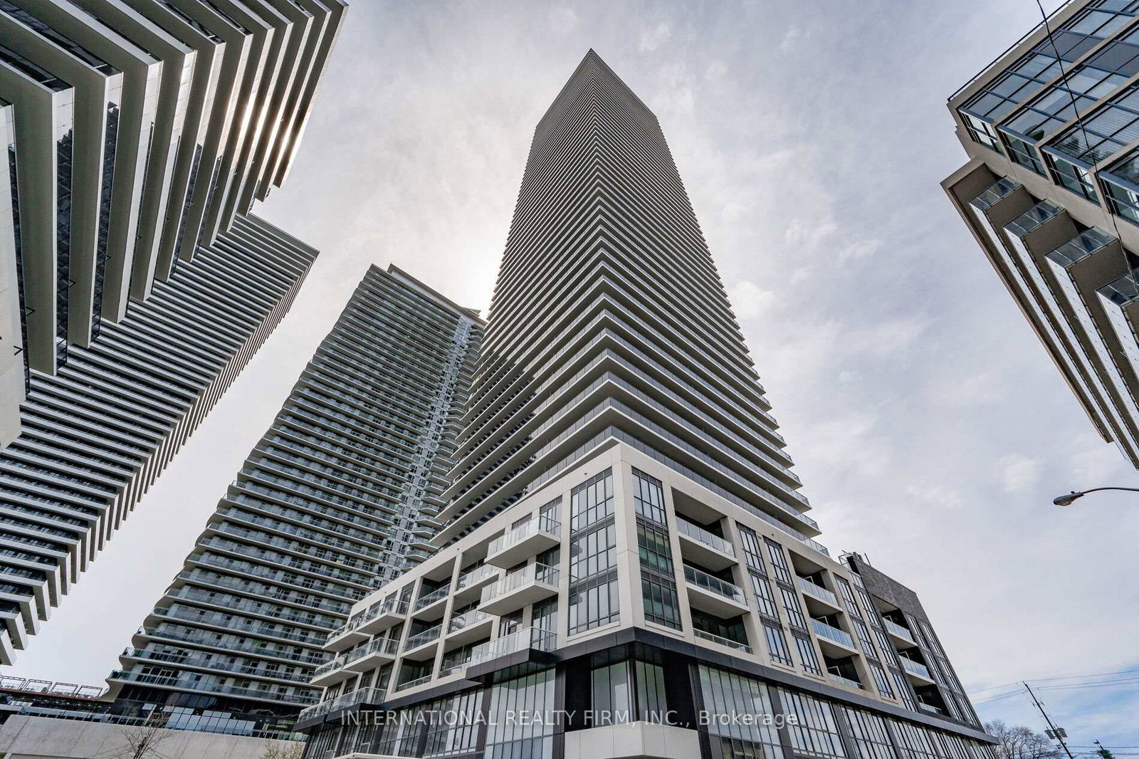 70-annie-craig-drive-etobicoke-ontario-w12296265