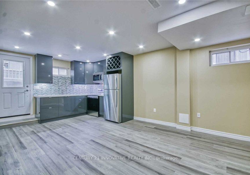 359-rathburn-road-etobicoke-ontario-w12296573