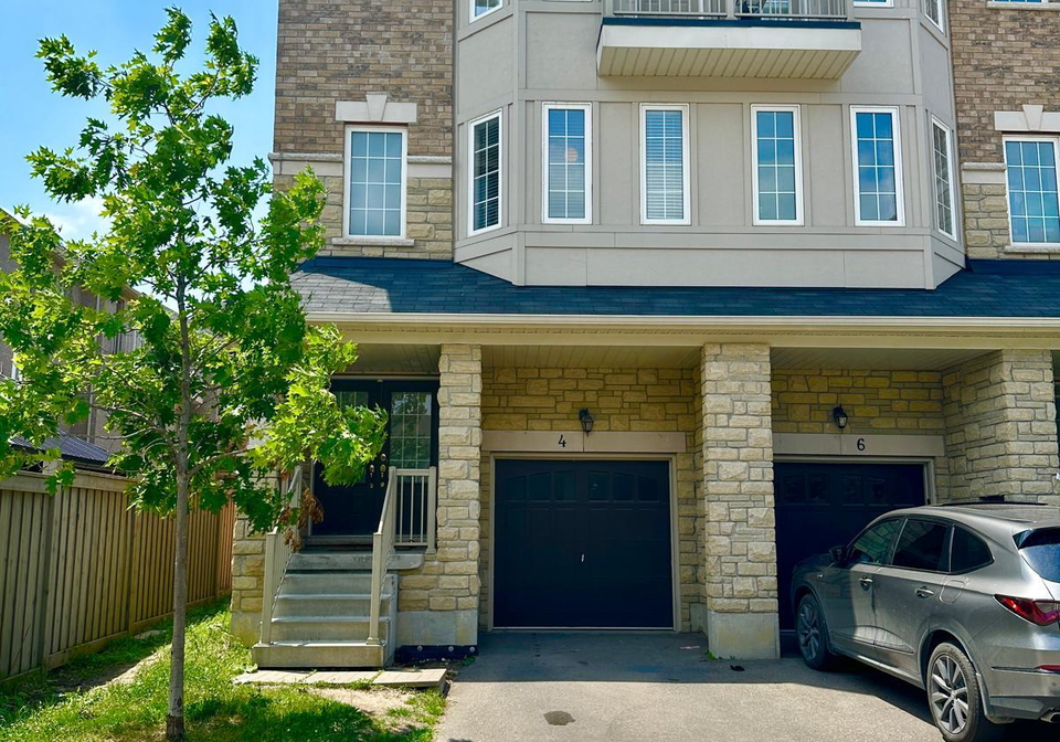 4-hobart-gardens-brampton-ontario-w12296583