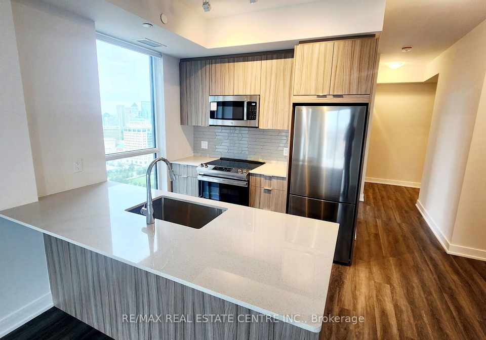 430-square-one-drive-mississauga-ontario-w12296686