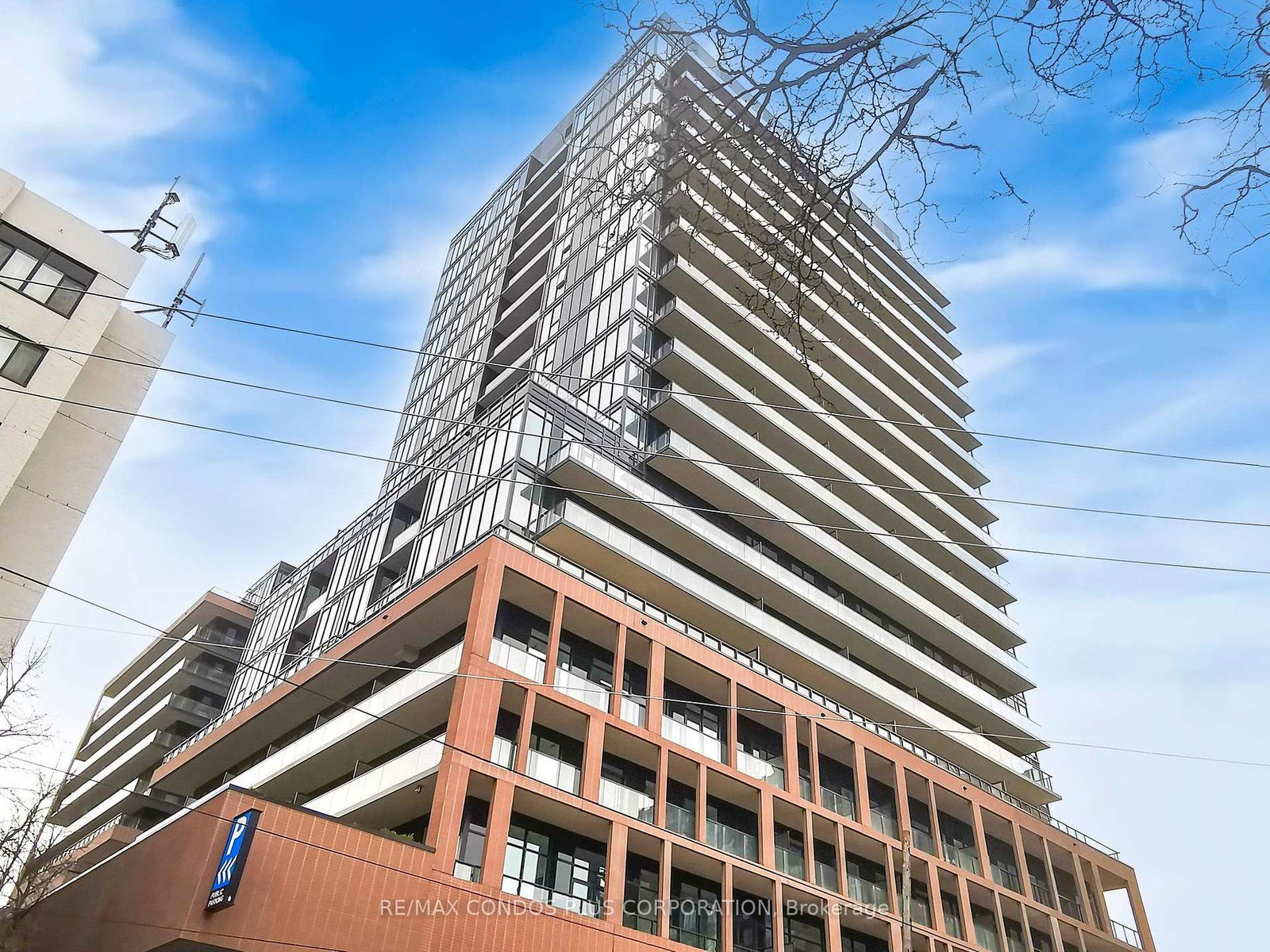 285-dufferin-street-toronto-ontario-w12296782