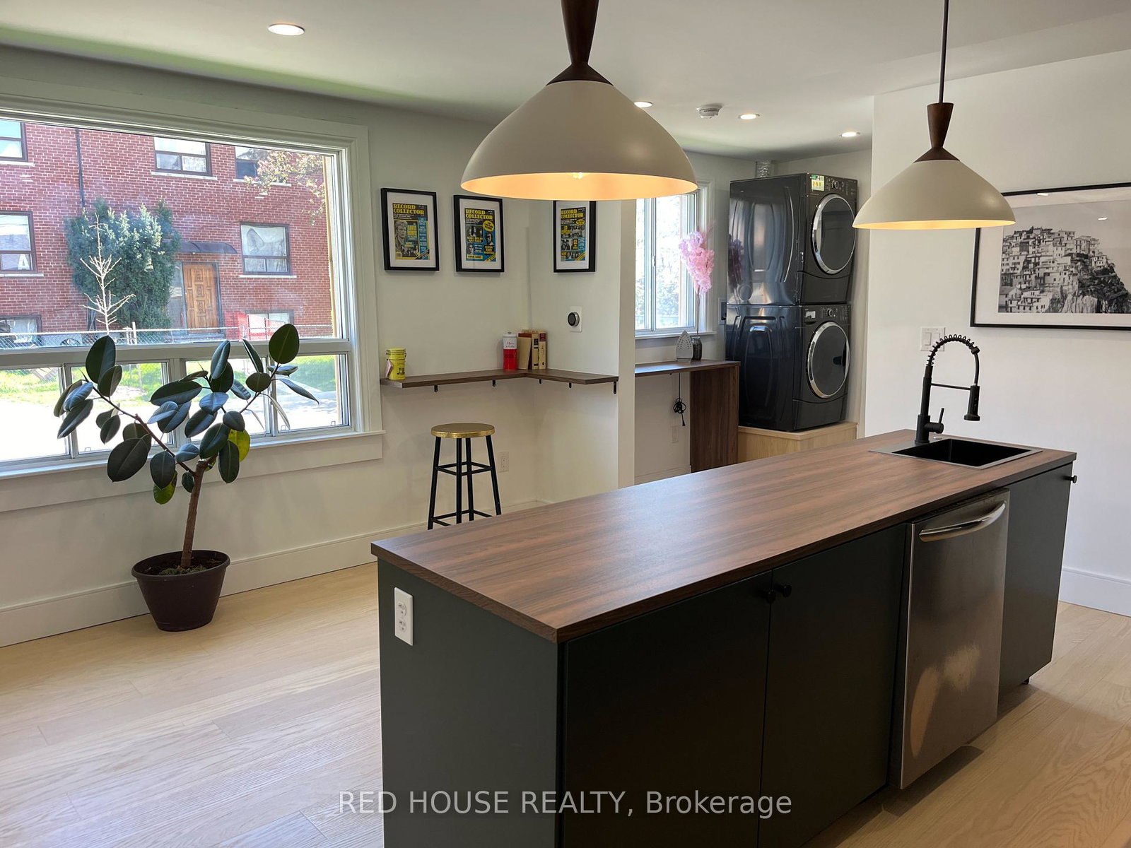 2-hilldale-road-toronto-ontario-w12296849