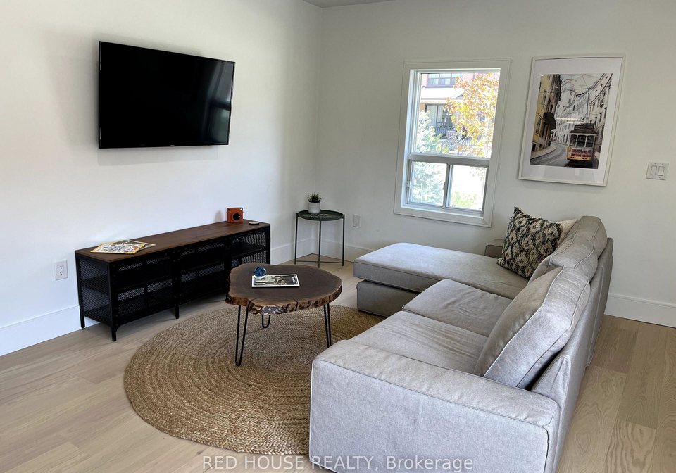 2-hilldale-road-toronto-ontario-w12296849