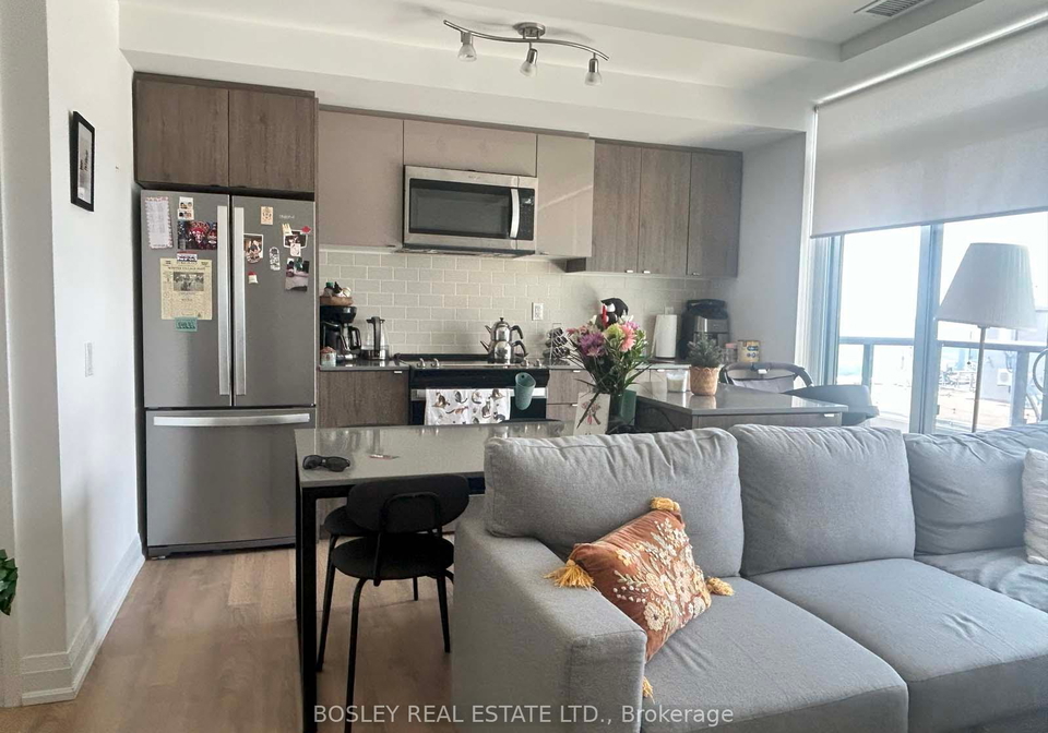 1461-lawrence-avenue-w-w-north-york-ontario-w12297260