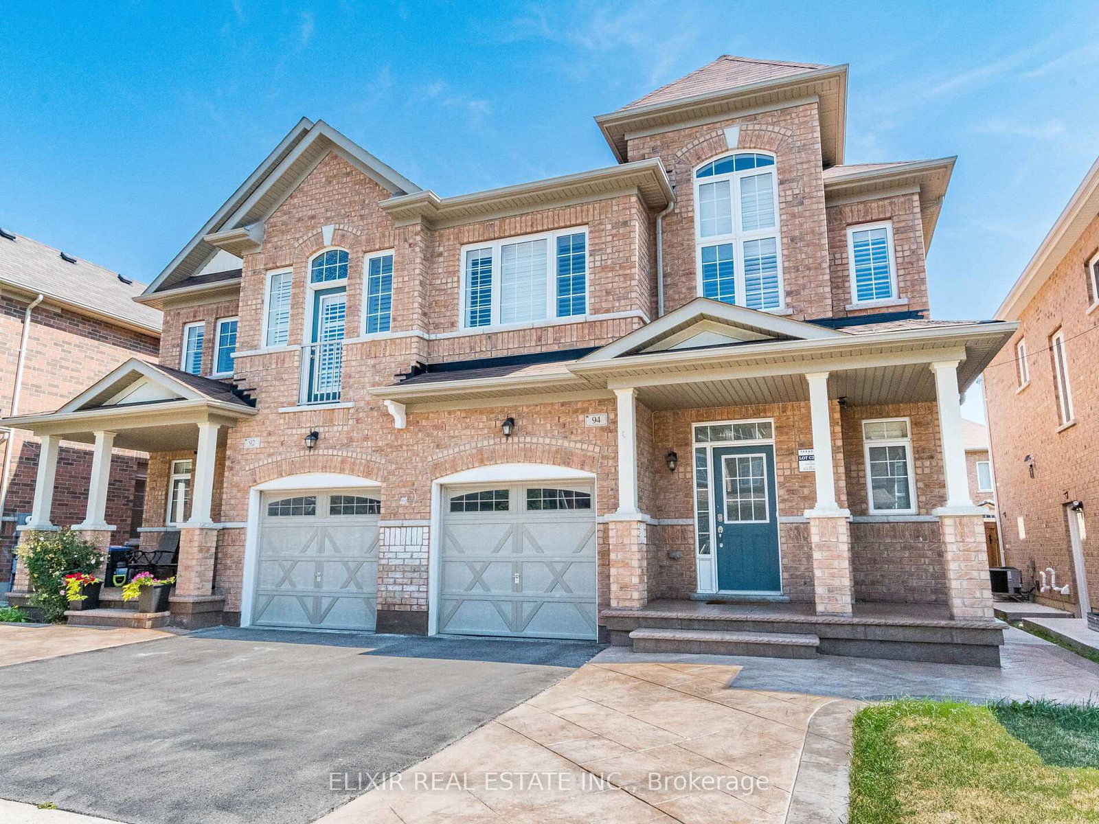 94-truro-circle-brampton-ontario-w12297351