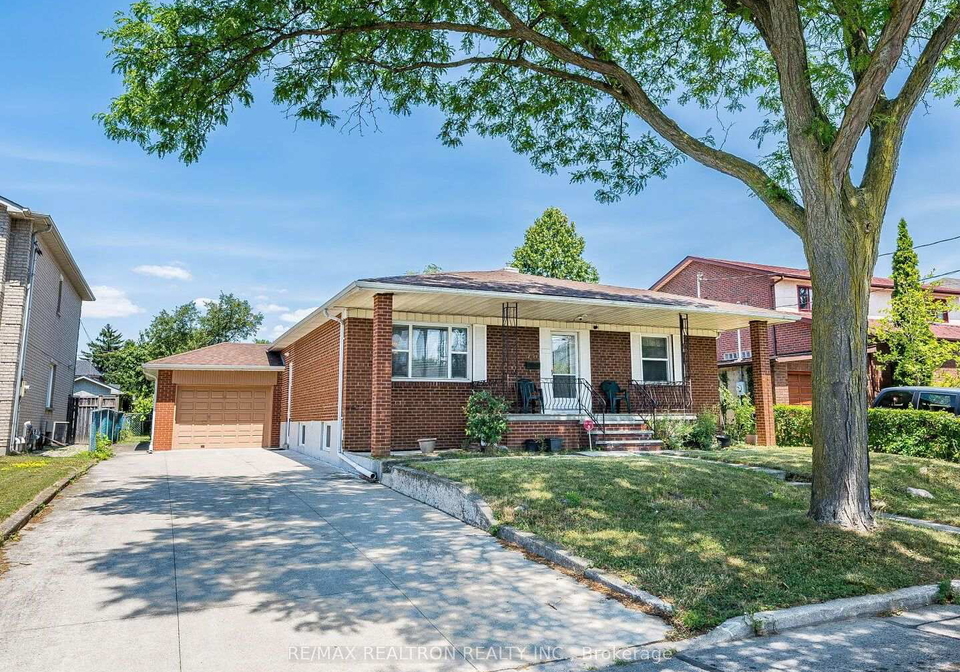 736-glengrove-avenue-north-york-ontario-w12297368