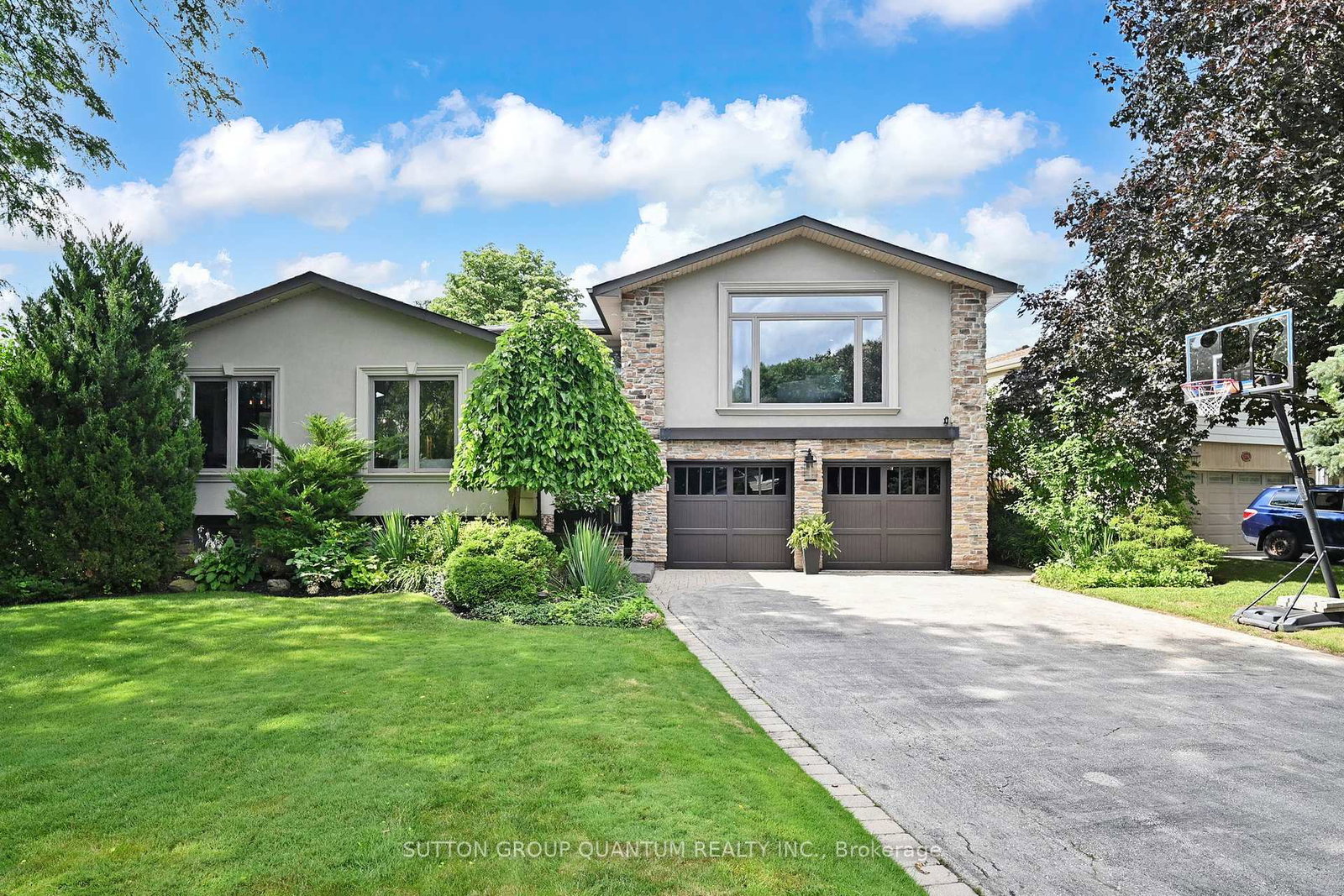 2368-ventura-drive-oakville-ontario-w12297803
