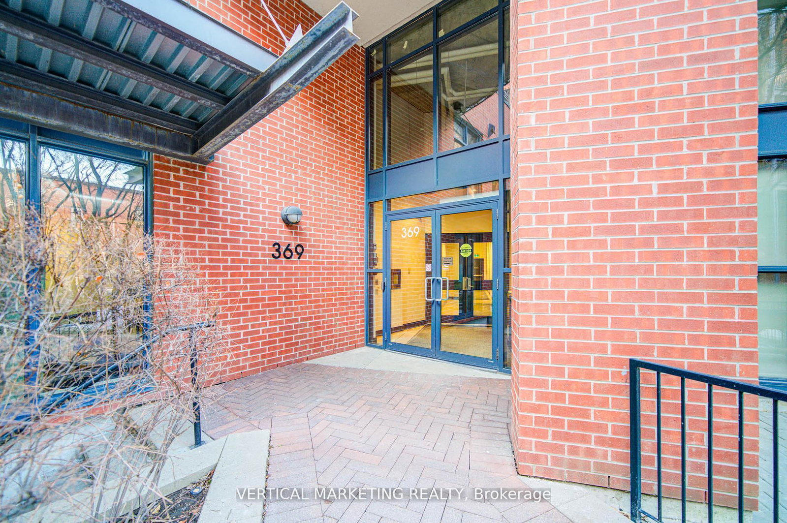 369-sorauren-avenue-toronto-ontario-w12298023