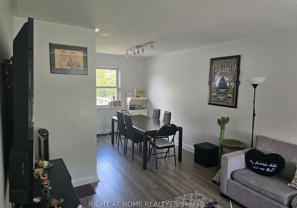 12-hawkins-drive-north-york-ontario-w12298374