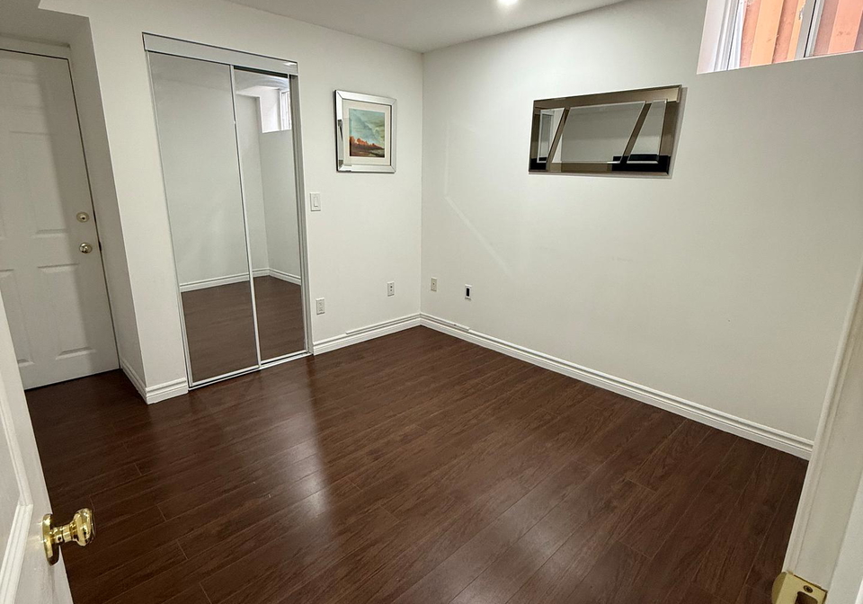 6925-lisgar-drive-mississauga-ontario-w12298442