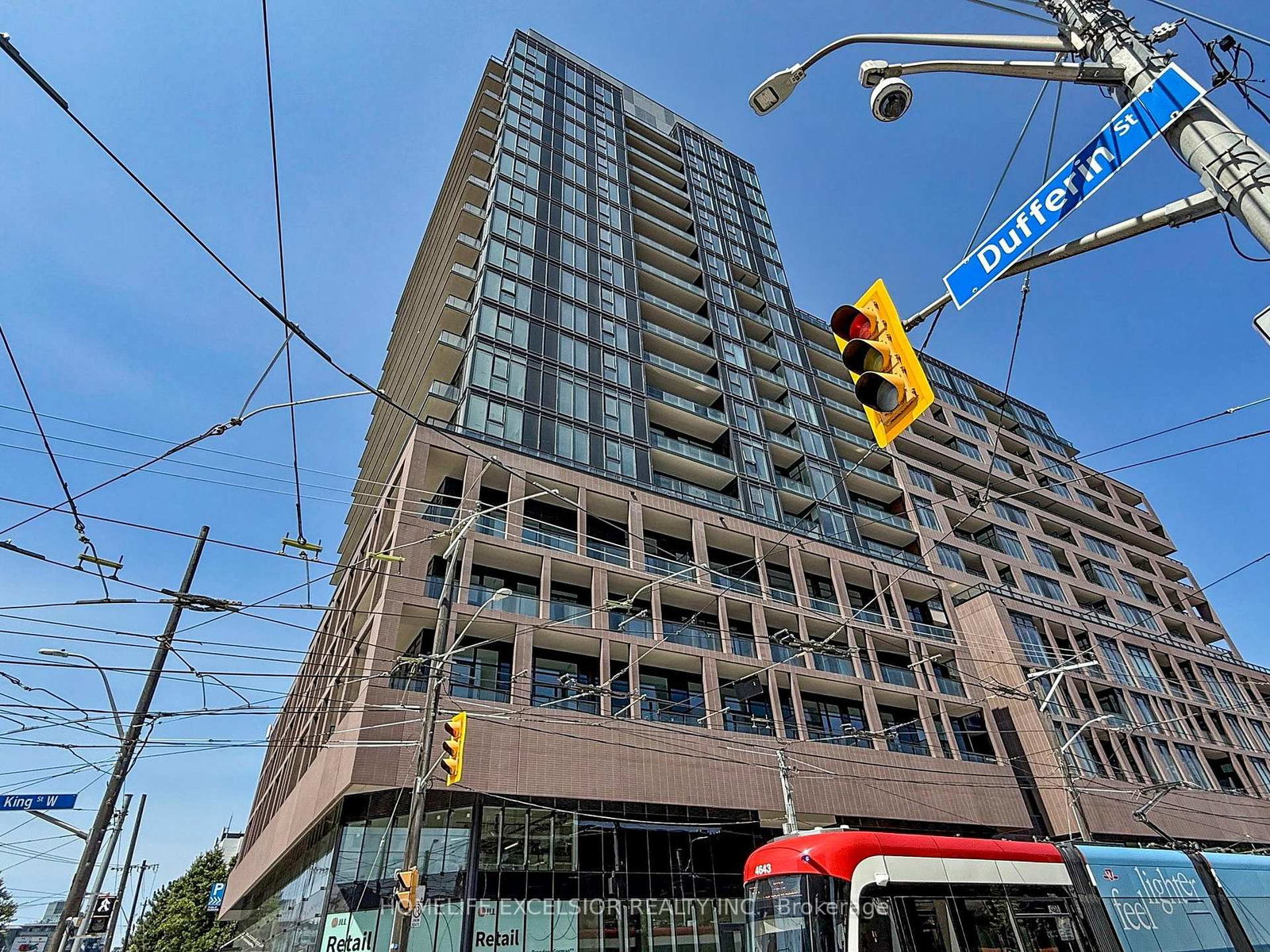 285-dufferin-street-toronto-ontario-w12298470