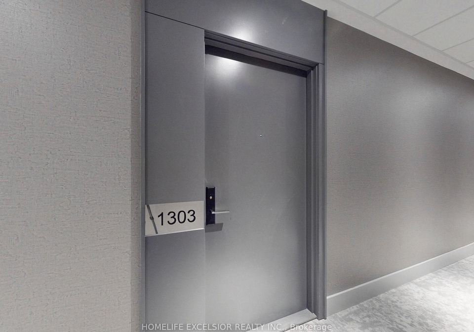 285-dufferin-street-toronto-ontario-w12298470
