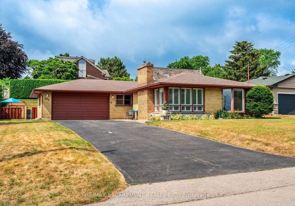 902-north-shore-boulevard-w-w-burlington-ontario-w12298482