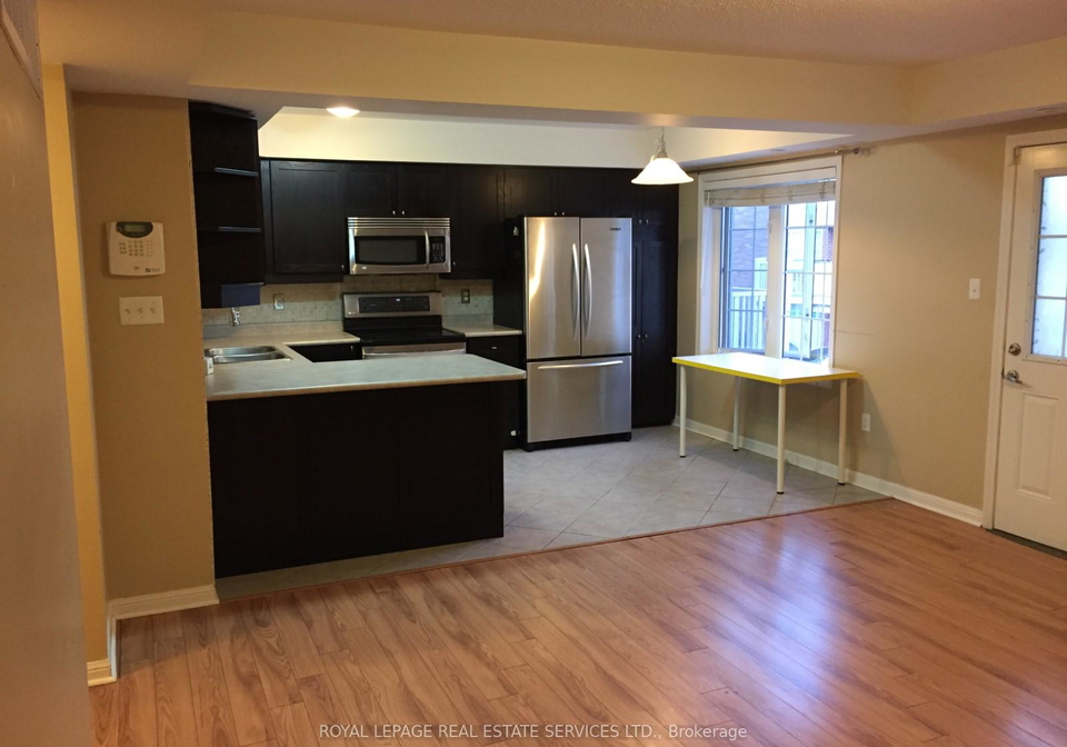 76neighbourhood-circle-mississauga-ontario-w12298608