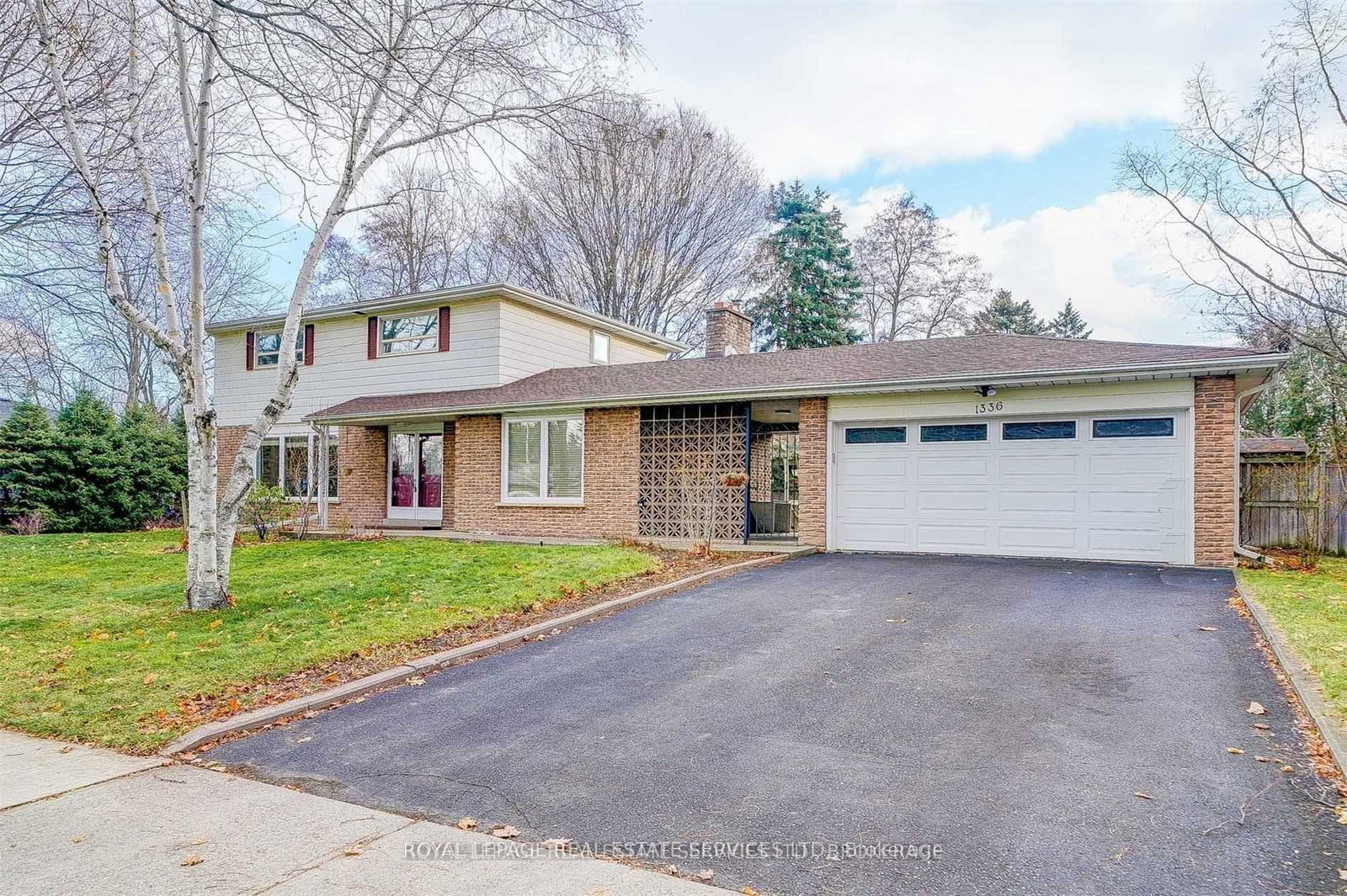 1336-saginaw-crescent-mississauga-ontario-w12298633