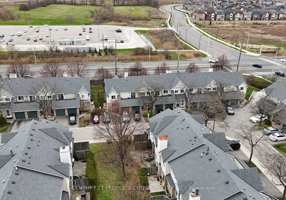 25northampton-boulevard-burlington-ontario-w12298835