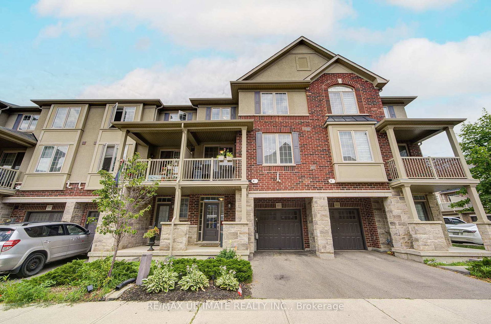401-grantham-common-oakville-ontario-w12299162