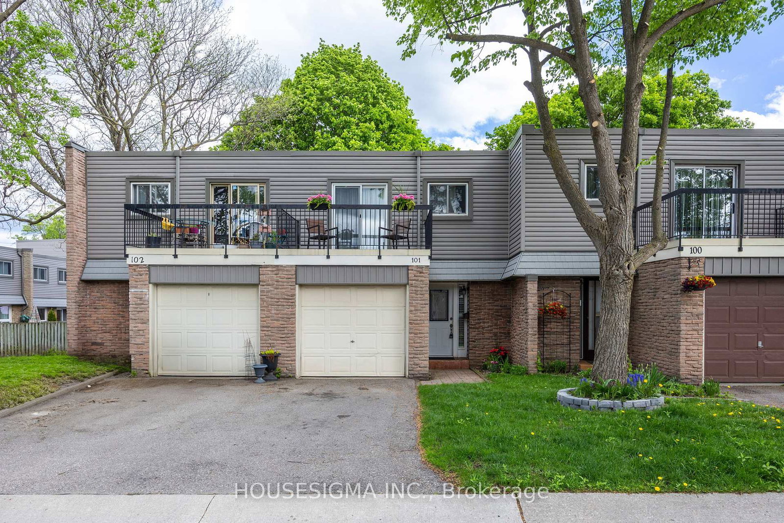 2315-bromsgrove-road-mississauga-ontario-w12299220