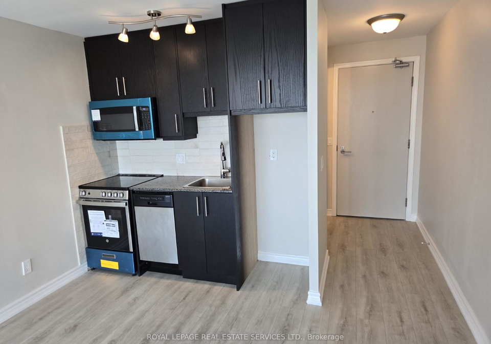 15-james-finlay-way-york-ontario-w12299379