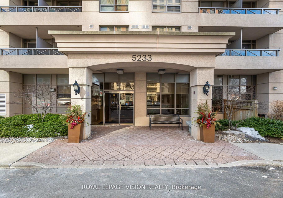 5233-dundas-street-w-w-etobicoke-ontario-w12299436