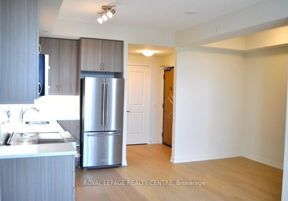 38-annie-craig-drive-etobicoke-ontario-w12299447