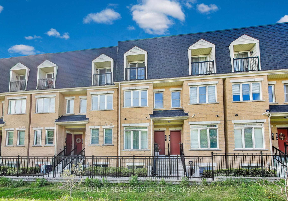 390-hopewell-avenue-north-york-ontario-w12299577