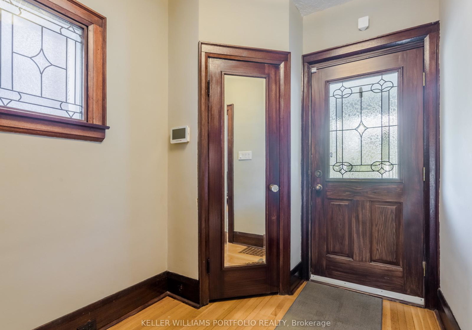 110-jane-street-toronto-ontario-w12299669