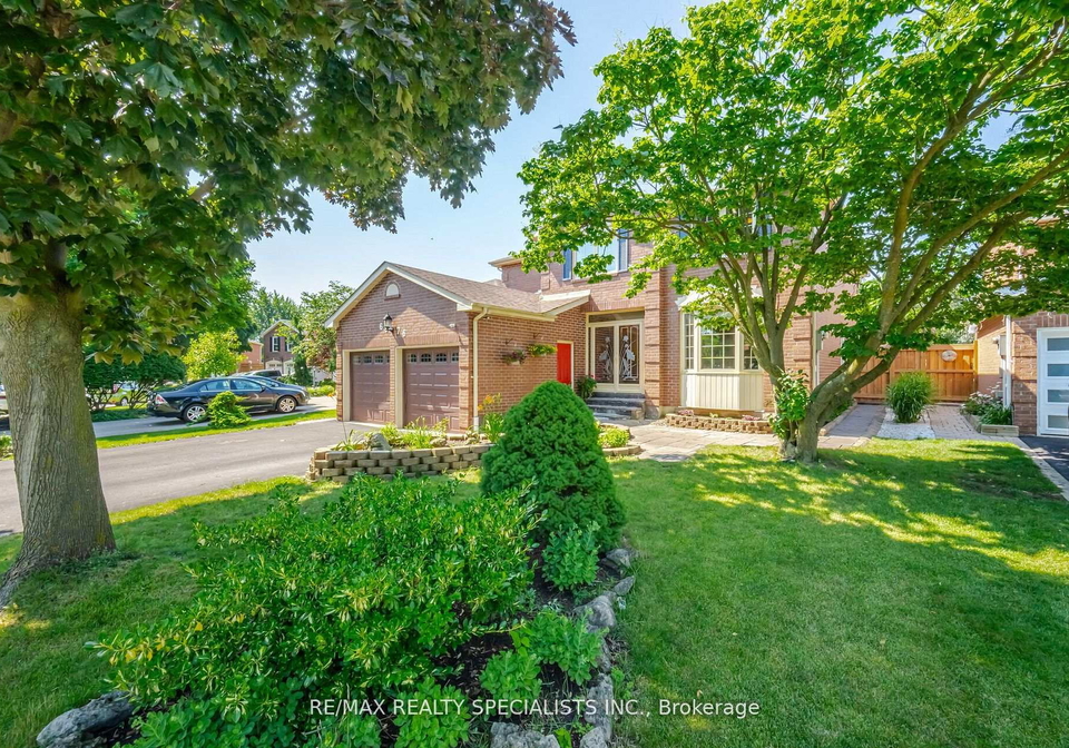6576-millers-grove-mississauga-ontario-w12299774