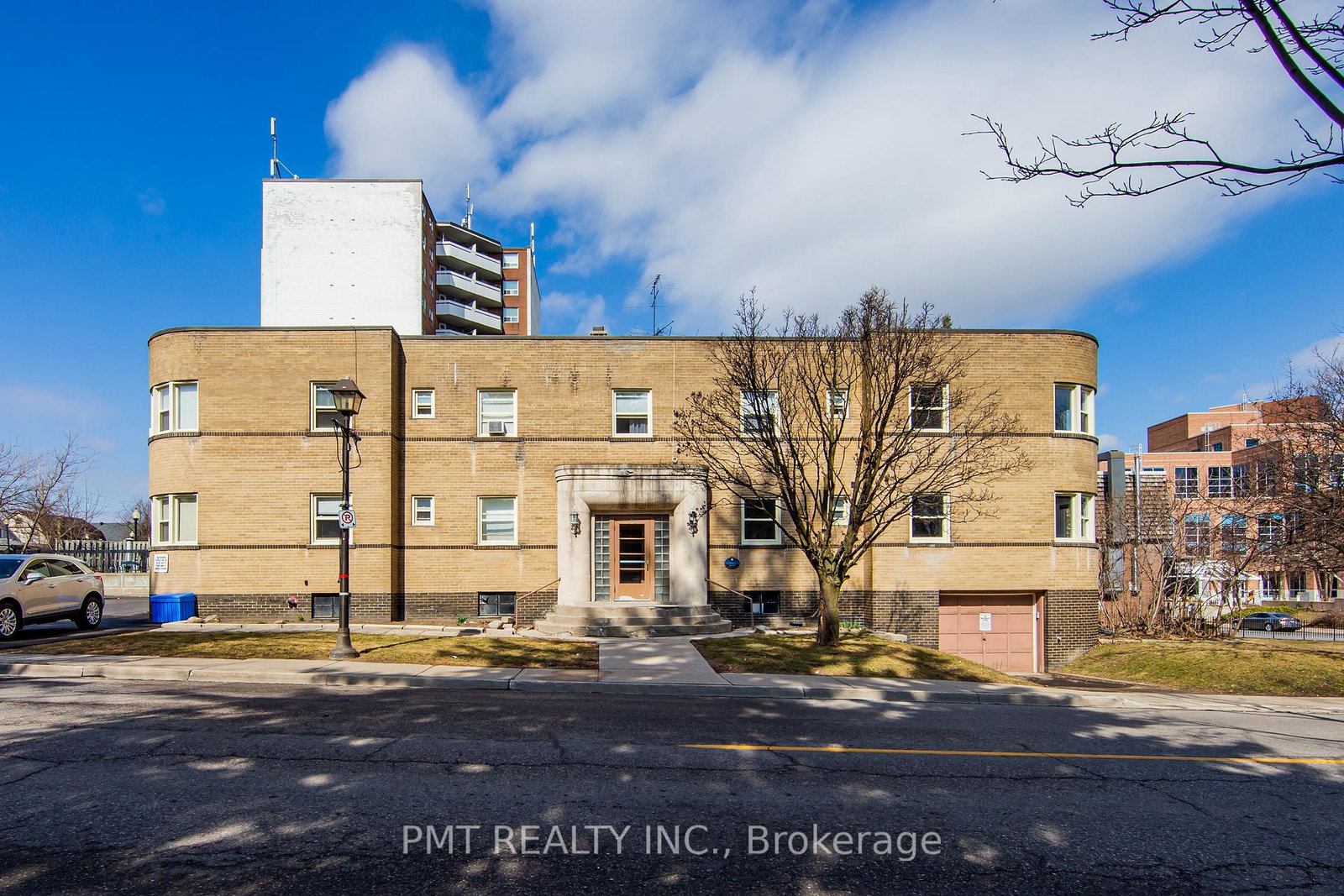8-wellington-street-w-w-brampton-ontario-w12299785