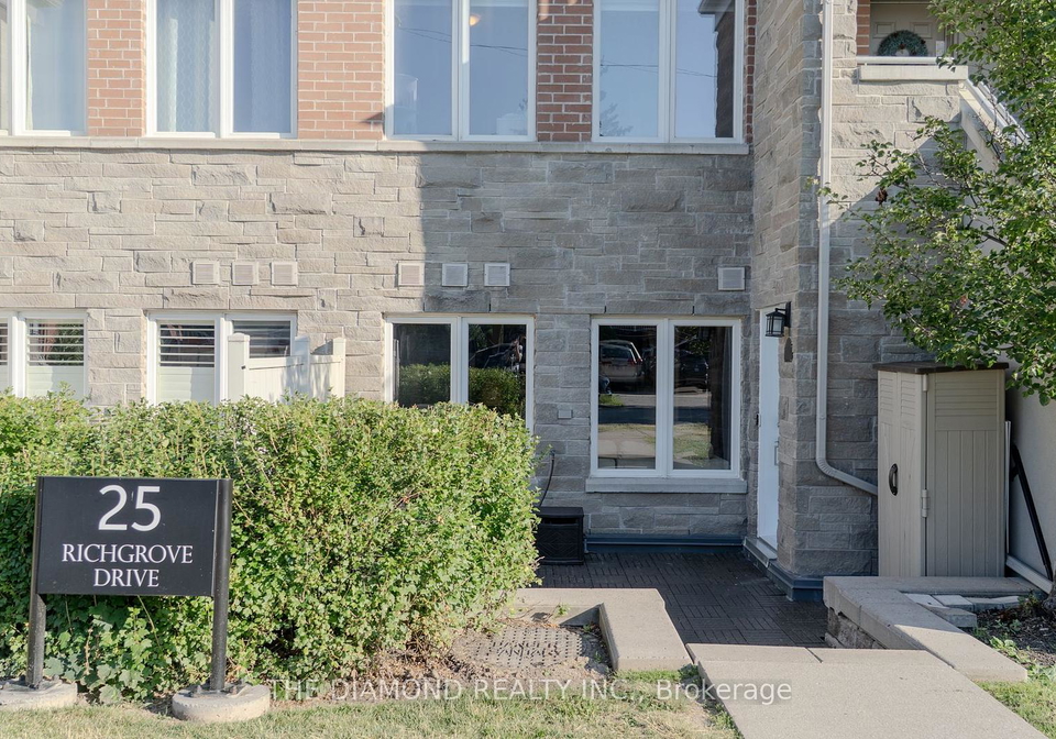 25-richgrove-drive-etobicoke-ontario-w12300104