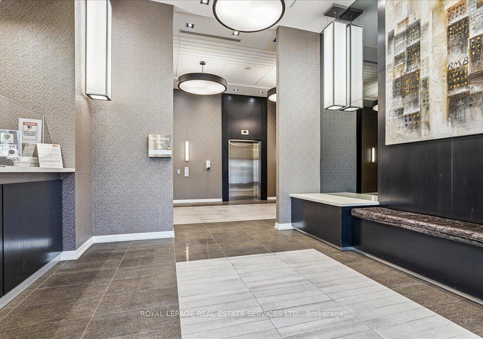 5101-dundas-street-w-w-etobicoke-ontario-w12300162