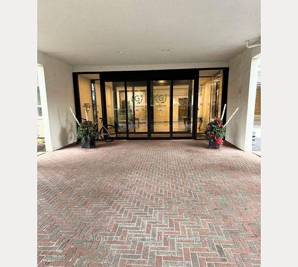 65-southport-street-toronto-ontario-w12300249