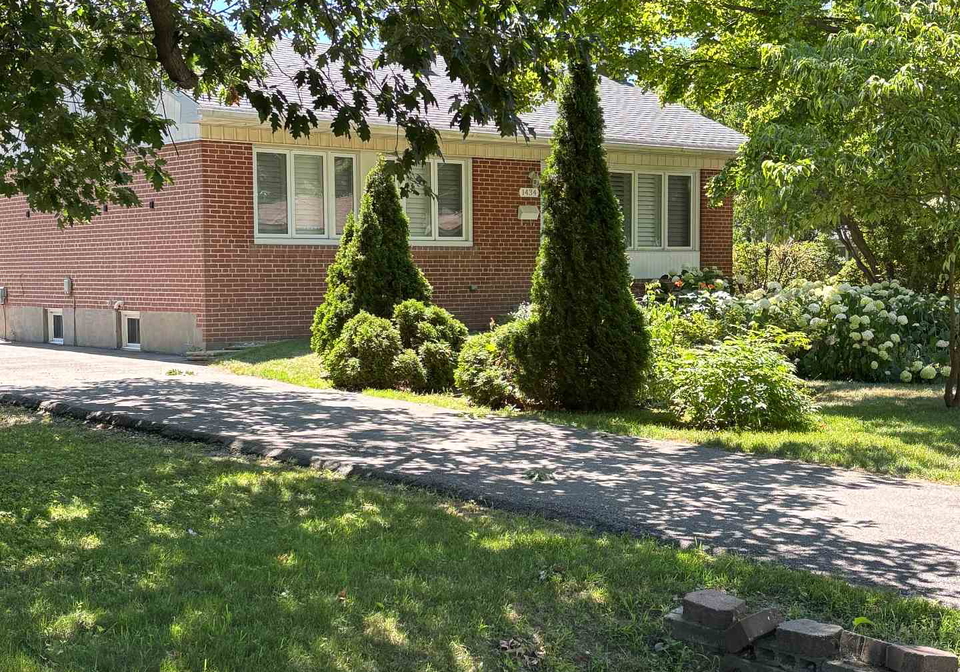1434-constance-drive-oakville-ontario-w12300349