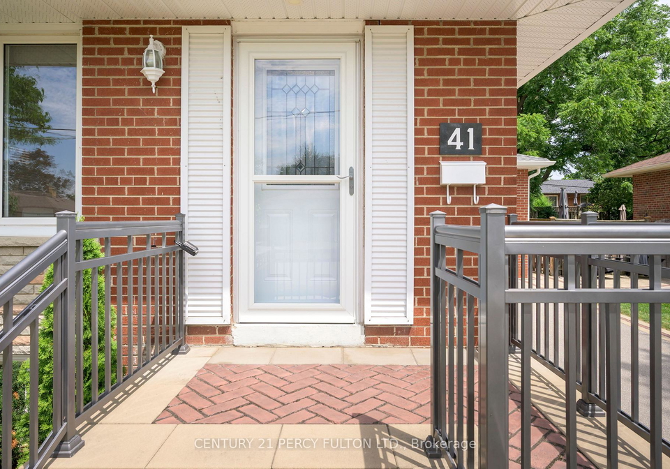 41-archerhill-drive-etobicoke-ontario-w12300371