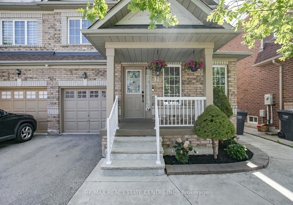 11-jewel-crescent-brampton-ontario-w12300435