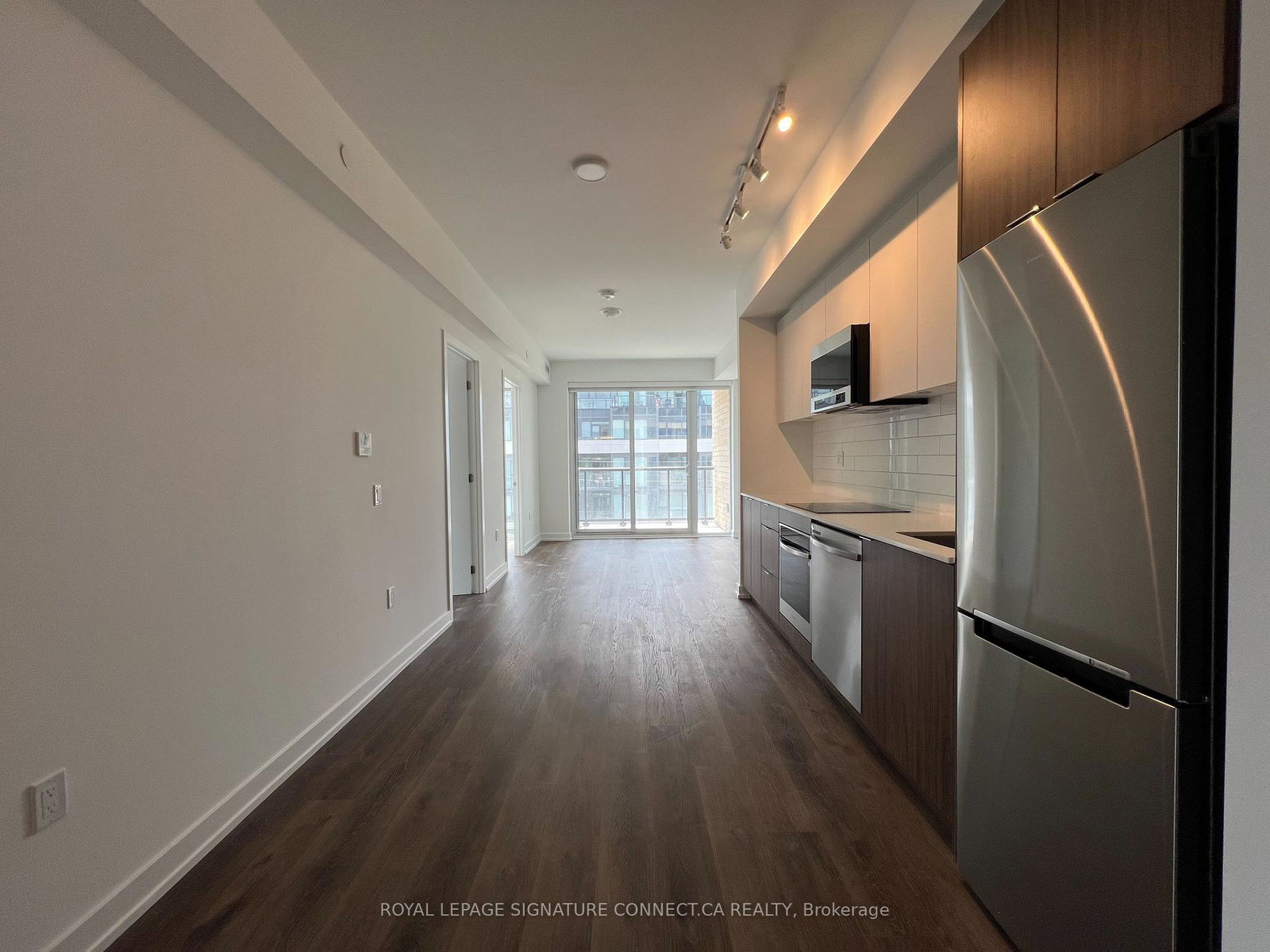 880-the-queensway-na-etobicoke-ontario-w12300479