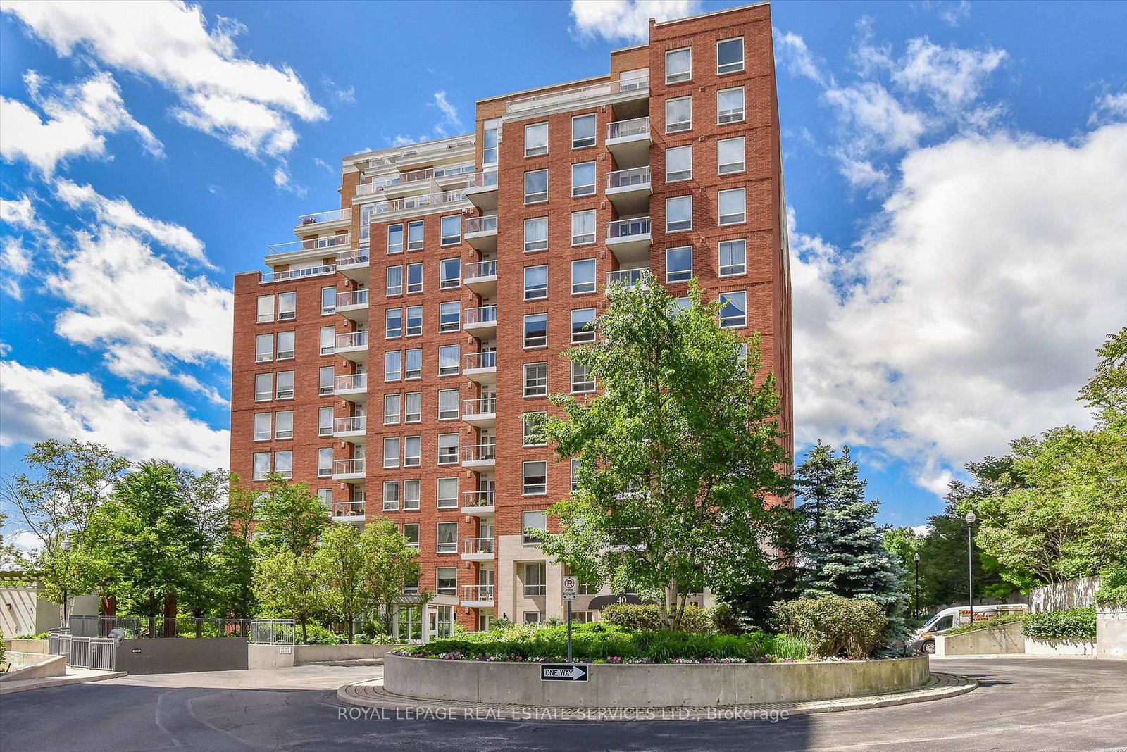 40-old-mill-road-oakville-ontario-w12300513