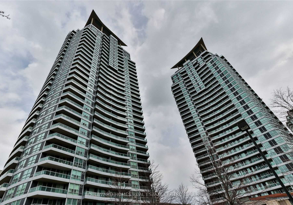 1-elm-drive-nw-nw-mississauga-ontario-w12300764