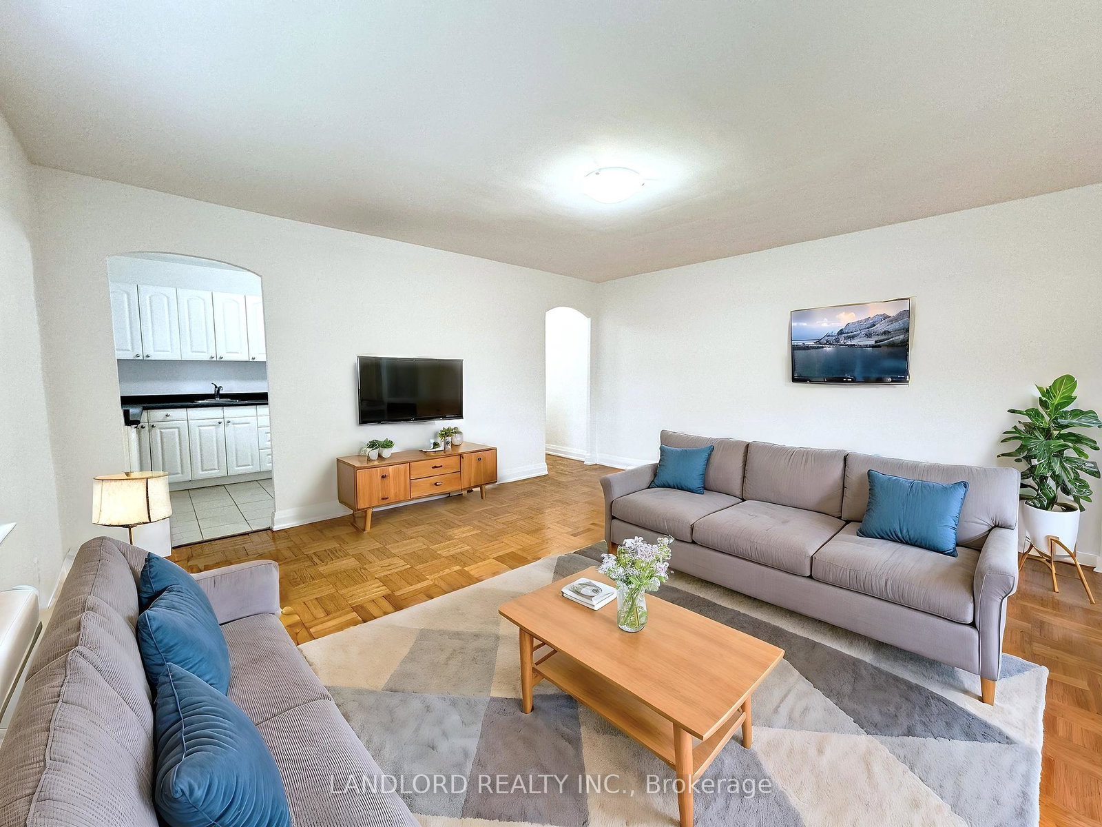 2696-lake-shore-boulevard-w-w-etobicoke-ontario-w12300973