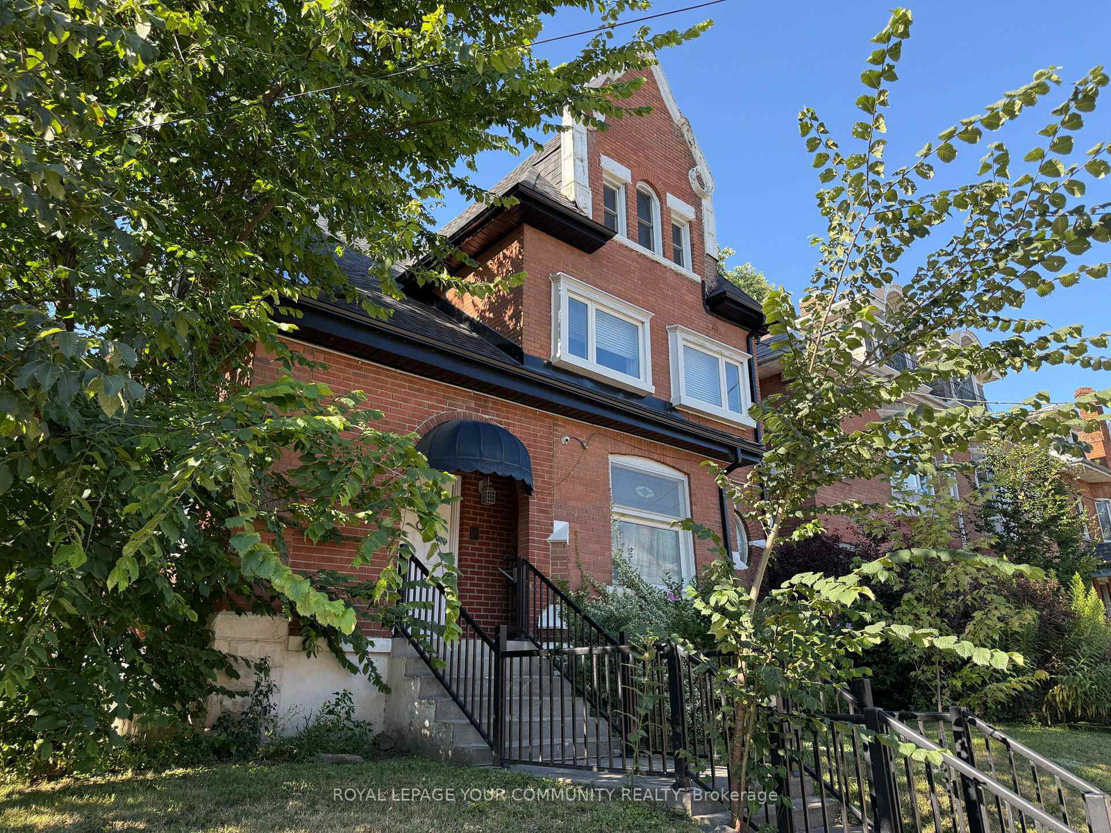 1498-king-street-w-w-toronto-ontario-w12301057