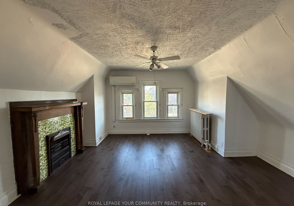 1498-king-street-w-w-toronto-ontario-w12301057